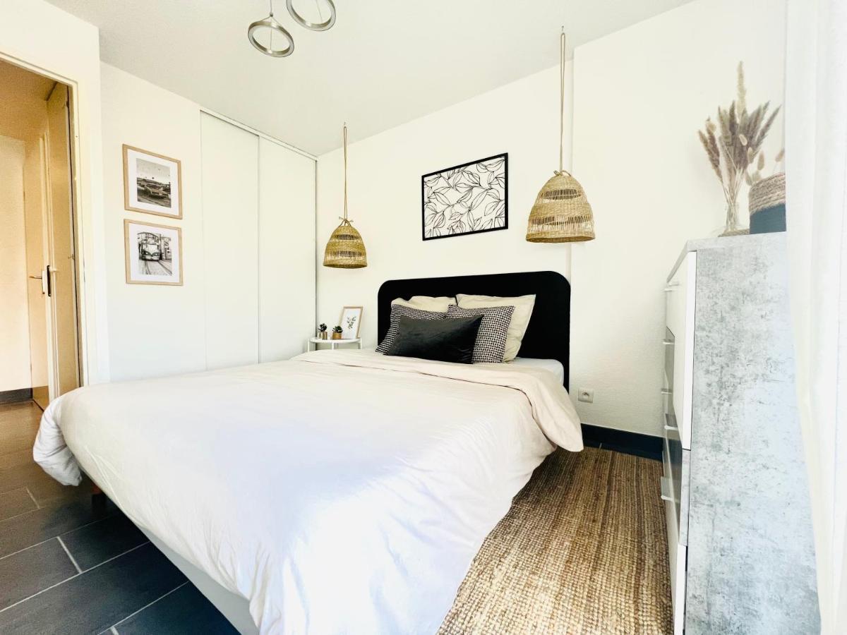 LES JARDINS DES SENTEURS - Appartement privé avec parking Grasse Exterior foto